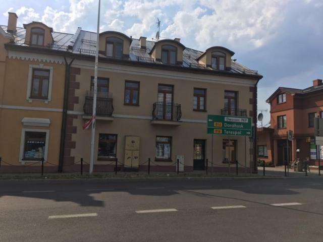 Апартаменты Nowy Apartament W Centrum Wlodawy Влодава Экстерьер фото
